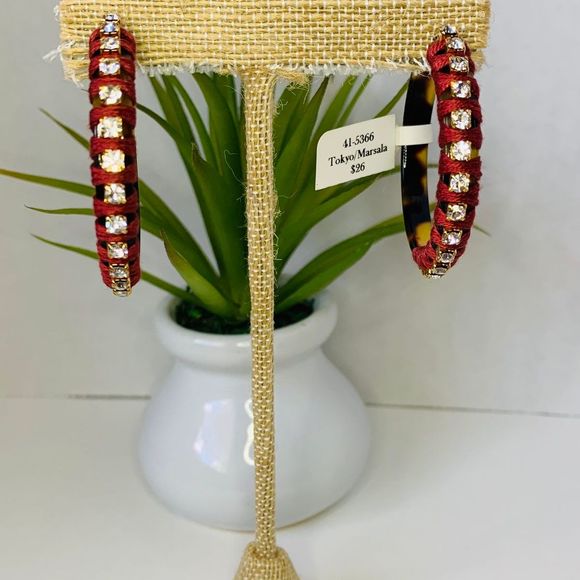 LISA AUGUST Vegan Tortoise Crystal Hoops - Picture 1 of 5